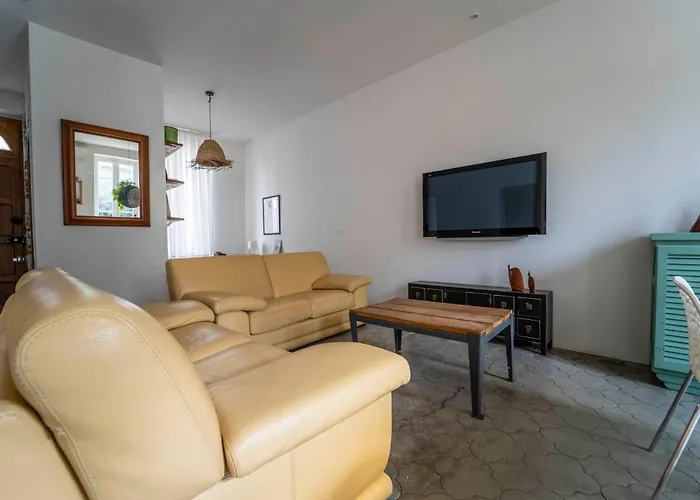 La Provence Centre Ville, Piscine, Jardin, Terrasse * Nîmes